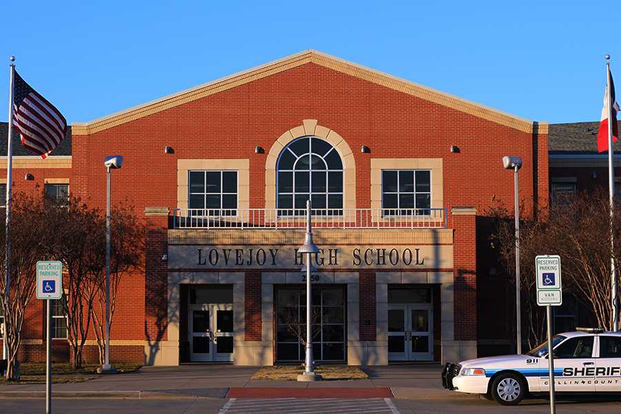 With the passing of House Bill 2610, public schools are now allowed to have less school days. However, administration claims that the district will most likely not change the current schedule.