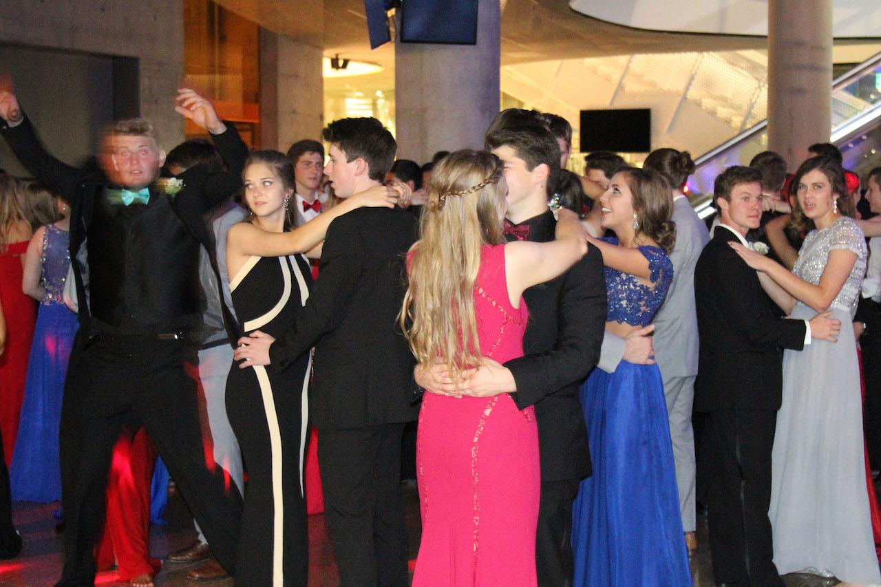 This year, prom will be held at Southfork Ranch in Parker, Texas. The dance will be decorated to resemble the Yule Ball in Harry Potter.
