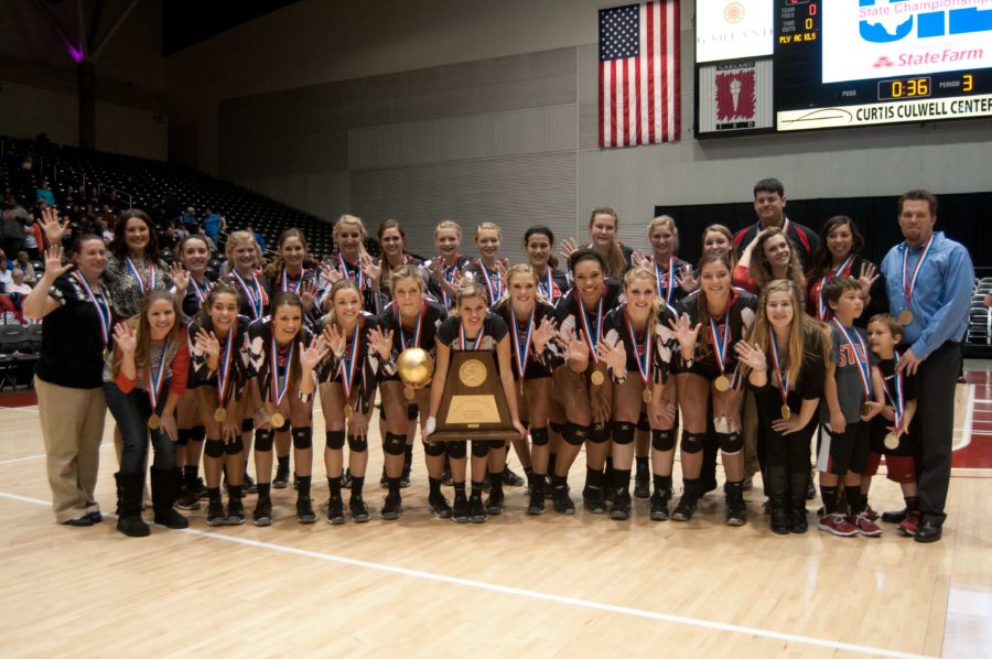 Lovejoy volleyball wins 5th straight title