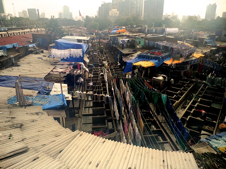 The people are extremely tightly packed in the Dharavi slums. 
