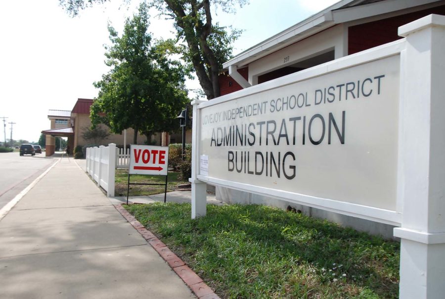 After the first Ebola case in America, the school board immediately met to discus the disease control protocol. 