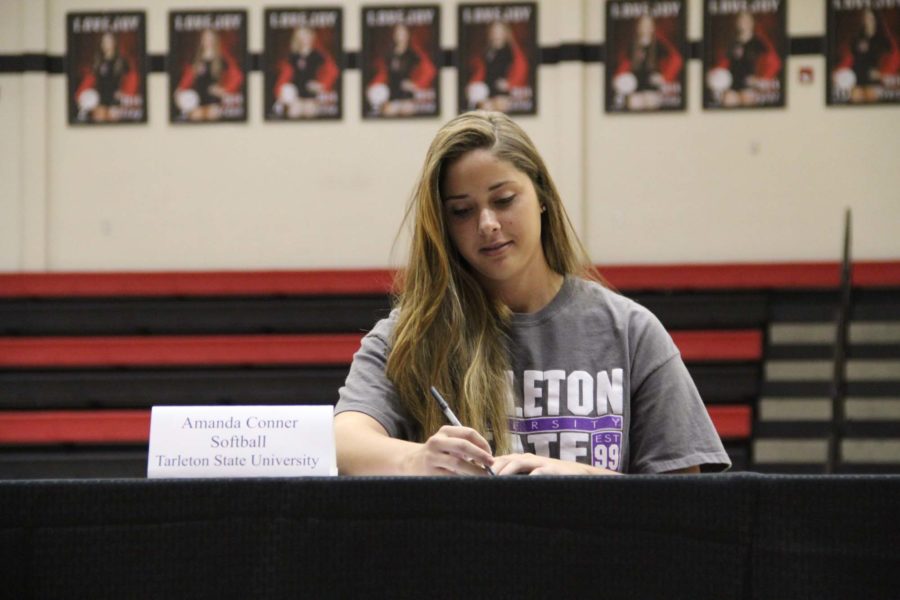 Softball player Amanda Conner signs to Tarleton State on November 12, 2014.
