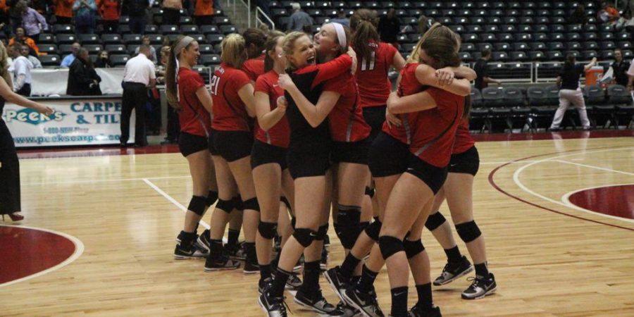 Leopard Volleyball sweeps Aledo for a spot in state finals