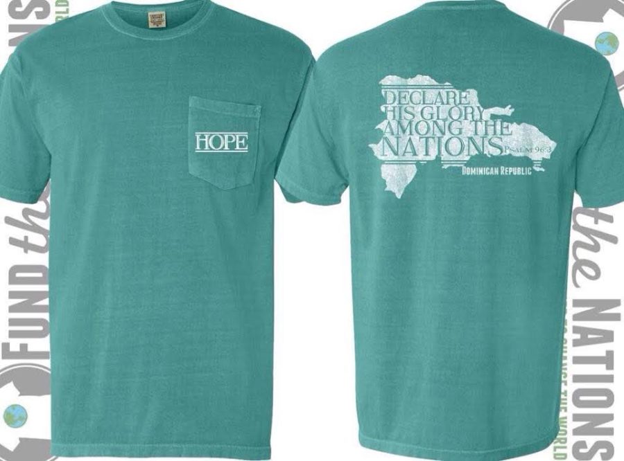 Junior+Maddie+Tober+is+selling+shirts+to+raise+money+for+a+mission+trip+to+the+Dominican+Republic.+