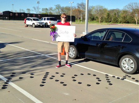 Hunter Long used him and his dates, Catherine Hathaway, mutual favorite past-time, hockey, in his prom-posal.