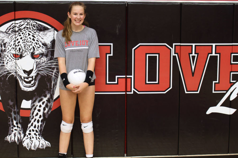 Varsity+volleyball+player+and+Clemson+commit%2C+Rachel+Langs%2C+is+hopeful+for+the+upcoming+leopard+season.