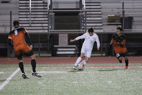 Boys soccer hopes to keep district championship pace