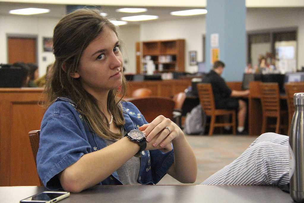 Canceling plans, arriving hours late, and overcommitting are all symptoms of flakiness. Sophomore Lily Hager addresses flakers in order to end their selfish habits.