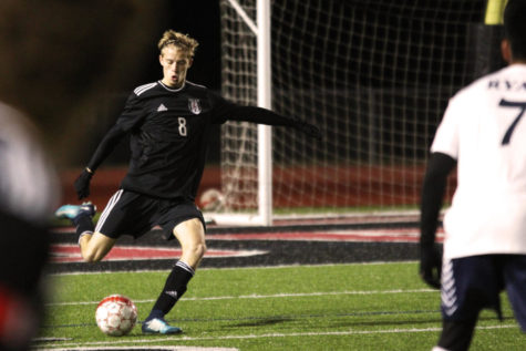 Boys soccer to host Sulphur Springs in pre-district matchup