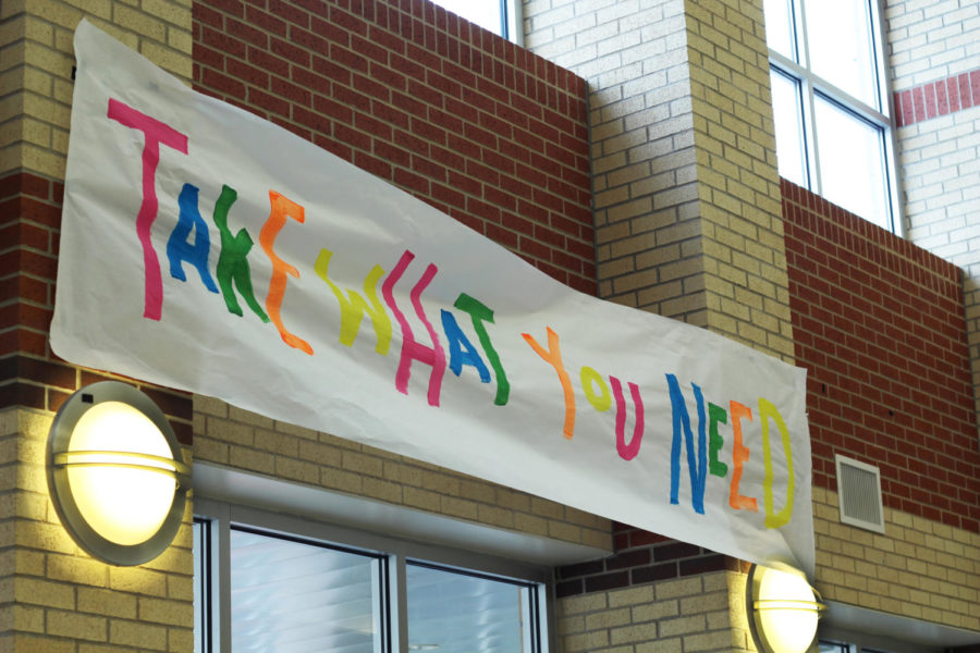 Student Council hung banners throughout the cafeteria and school to give friendly reminders and phrases to passing students. 
