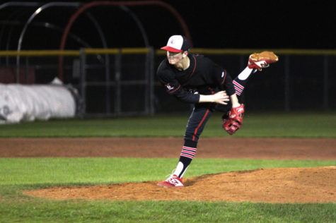 Baseball looks to defeat Sherman Bearcats at home