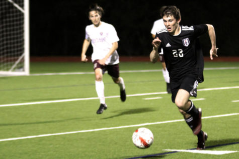 Boys soccer ends seasons after three rounds of playoffs