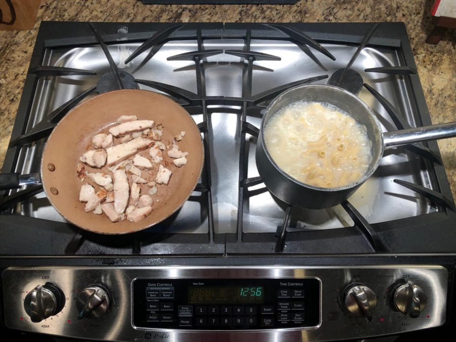 This five star chicken and broccoli alfredo took 20 minutes to make and created the perfect lunch option.