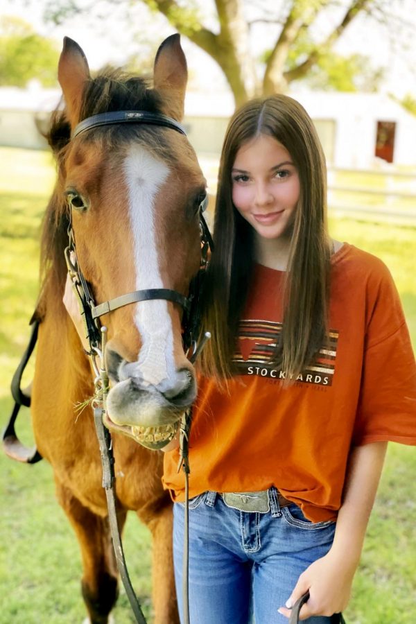 Sophomore Gracelynn Maxfield recently started barrel racing. Maxfield has been riding houses since she was seven. 