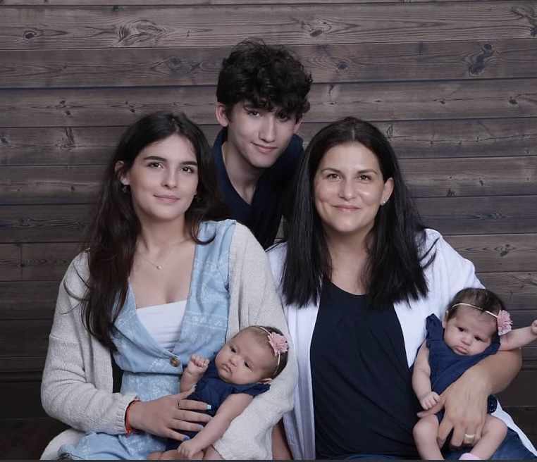 Oldest+daughter+Alexis+Vera%2C+son+Noah+Vera%2C+and+Spanish+teacher+Amanda+Vera+all+welcome+newborn+twins+Alyssandra+and+Victoria+Vera+to+the+family.+During+maternity+leave+Vera+had+shared+everything+the+class+would+need+on+Google+Classroom%2C+she+also+shared+the+Zoom+links+for+class+and+tutorials+for+Spanish+teacher+Jose+Madrids+class.