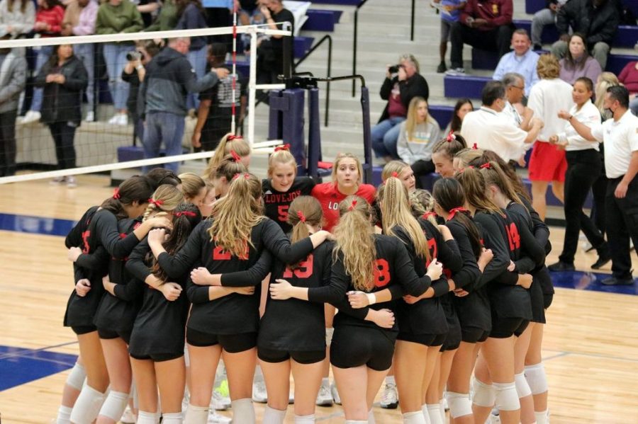 The+volleyball+team+won+their+bi-district+round+of+the+playoff+season+against+Frisco+Heritage.+The+Leopards+will+play+the+Wilson+Wildcats+tonight+for+the+area+round.