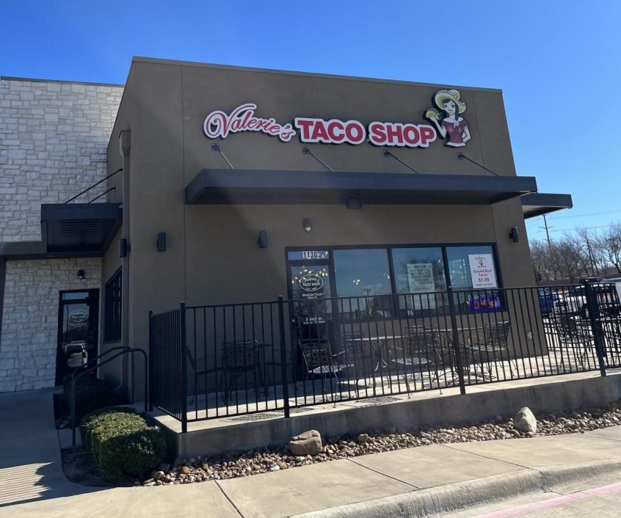 Valerie%E2%80%99s+Tacos+opened+in+March+2021+in+the+DFW+area.+They+have+authentic+Mexican+food.+