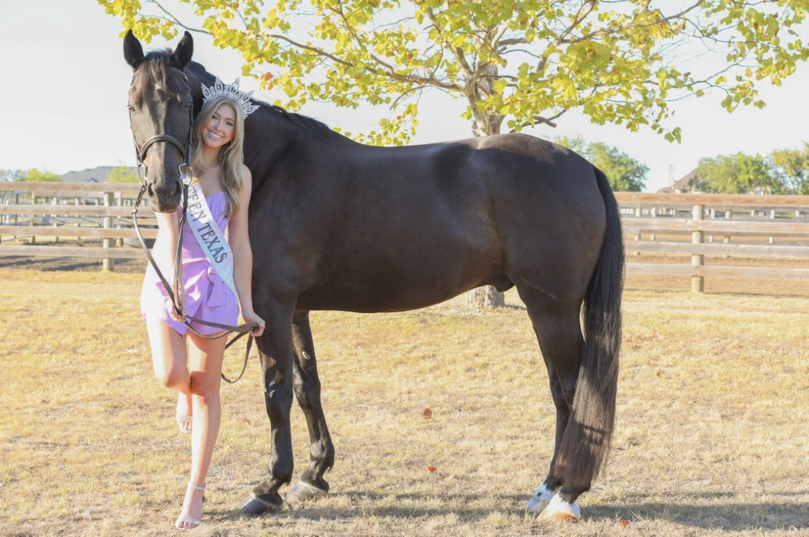 Junior Hailey Wilson stands with her horse. Wilsons sash and crown is from the Unites States of America Teen Texas pageant. 